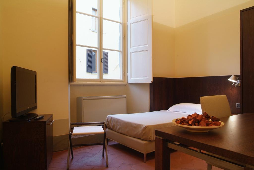 Bed and Breakfast Dimora Storica Palazzo Puccini à Pistoia Chambre photo