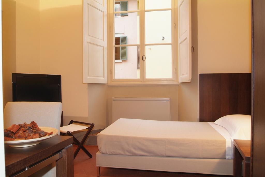 Bed and Breakfast Dimora Storica Palazzo Puccini à Pistoia Chambre photo