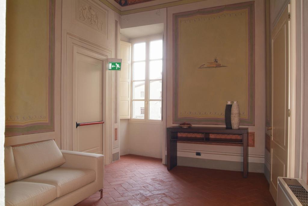 Bed and Breakfast Dimora Storica Palazzo Puccini à Pistoia Chambre photo